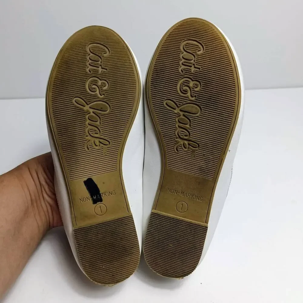 CAT &‎ JACK Girls White Slip-On Ballet Flats Shoes with Bow Pull Tab Size 1